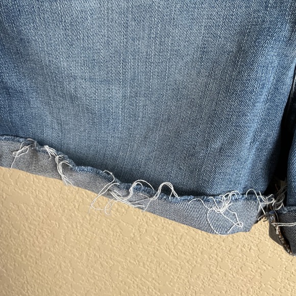 Madewell Womens 26 High Rise‎ Button Fly Cut Off Denim Shorts Raw Hem - Picture 3 of 5